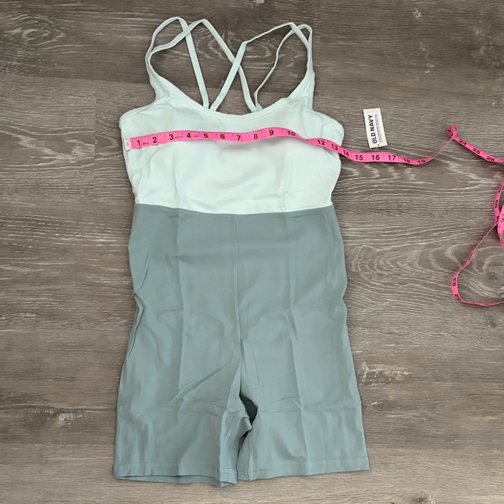 Old Navy StudioSmooth Color Block Activewear Jumpsuit, NWT, $55 Retail - Picture 5 of 9